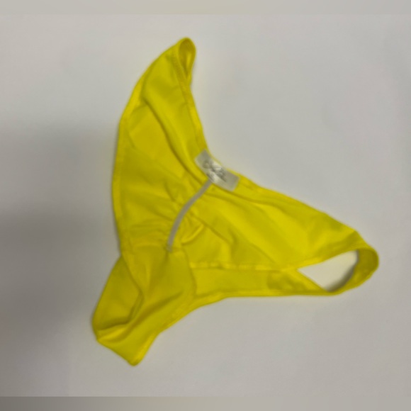 NWOT ⚜️💛⚜️ Laina Rauma lime color High Jump bikini bottom - Picture 9 of 16